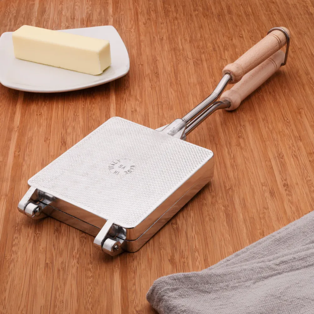 garrett-wade Aluminum Stove Top Waffle Maker Hot