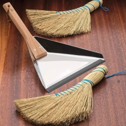 garrett-wade Better Whisk Broom & Dust Pan Set Hot
