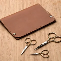 garrett-wade Classic Embroidery Scissors with Leather Case Best