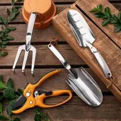 Garrett Wade Digging & Pruning Garden Tools Set