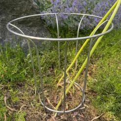 Garrett Wade Fluted Garden Support (Set of 4)