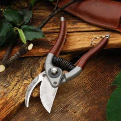 garrett-wade French-Made Bypass Pruner & Holster Set Online