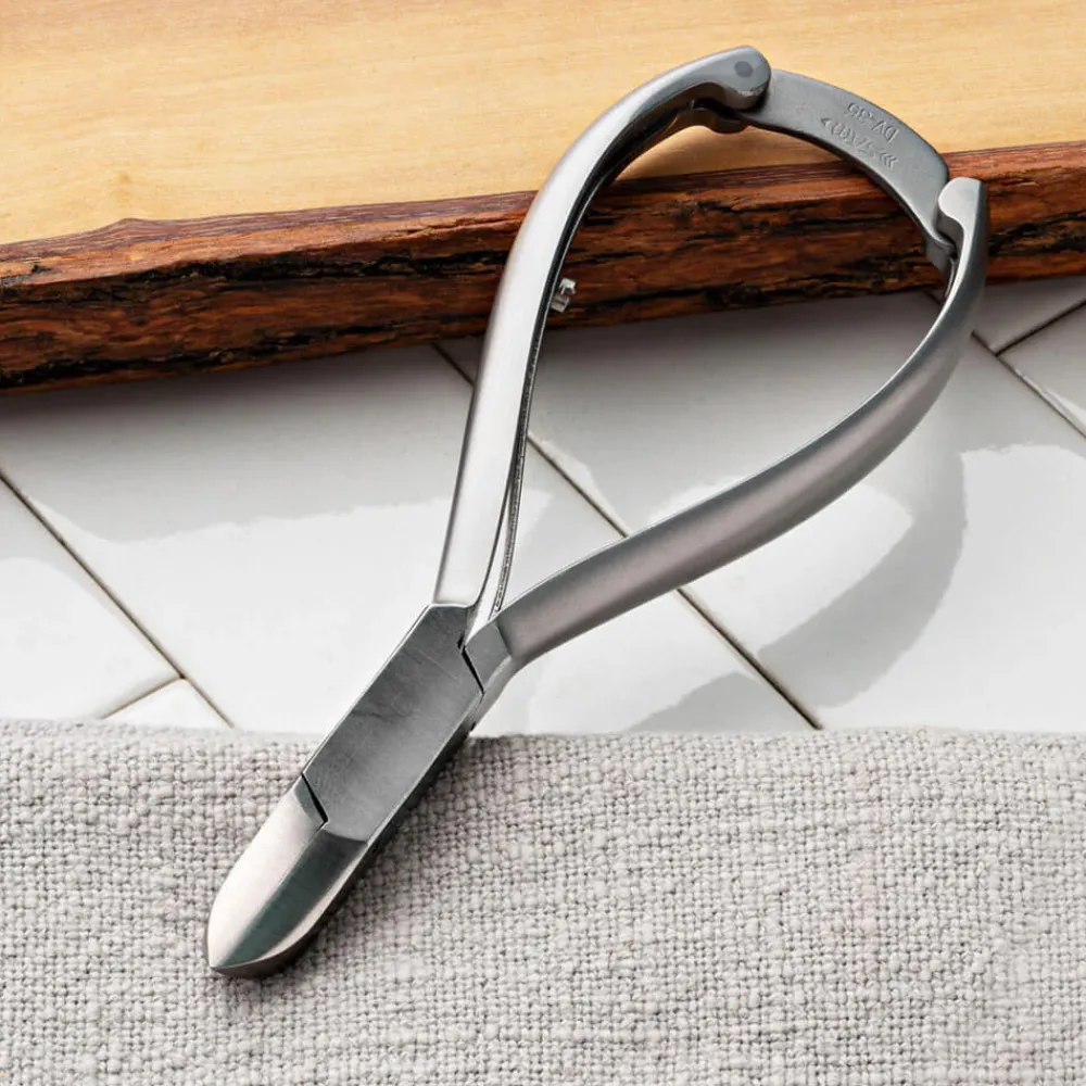 Garrett Wade French Made Fingernail Trimmer Best