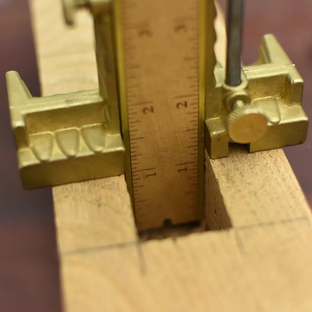 Garrett Wade Odd-Job with 6" Rule