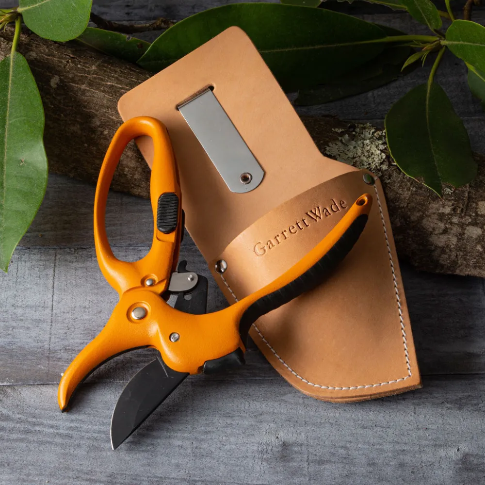 garrett-wade Garrett Wade Ratcheting Hand Pruner & Sheath Online