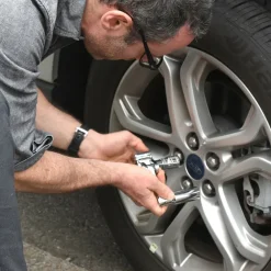 garrett-wade Geared Lug Nut Remover Discount