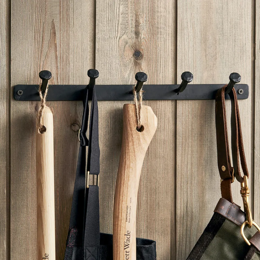 garrett-wade Hand Made Iron Nail Wall Hanger Outlet