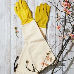 garrett-wade Heavy-Duty Bramble Gloves With Integrated Arm Guards Medium Hot