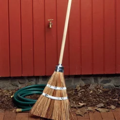 garrett-wade Heavy-Duty Garden & Garage Broom Discount