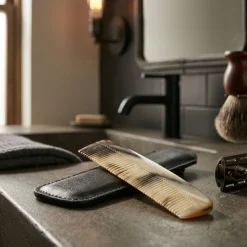 garrett-wade 6-1/2 in Purse Horn Comb Hot