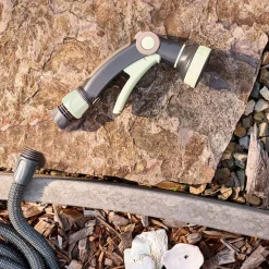 garrett-wade 8-Jet Watering Nozzle Outlet