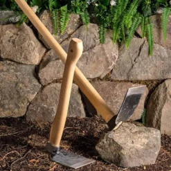 Garrett Wade Long-Handled Hoe Clearance