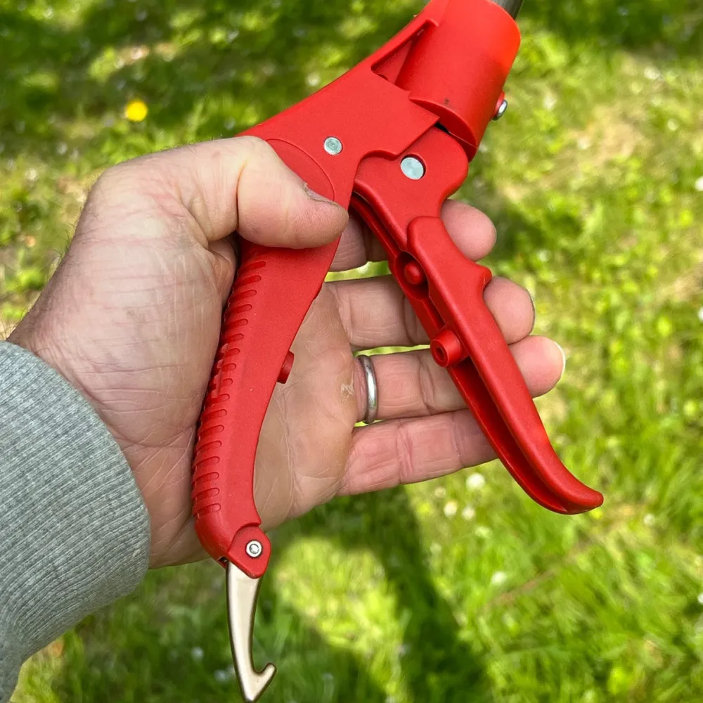 Garrett Wade Long Reach Pruner (Extends to 5 Feet) Best