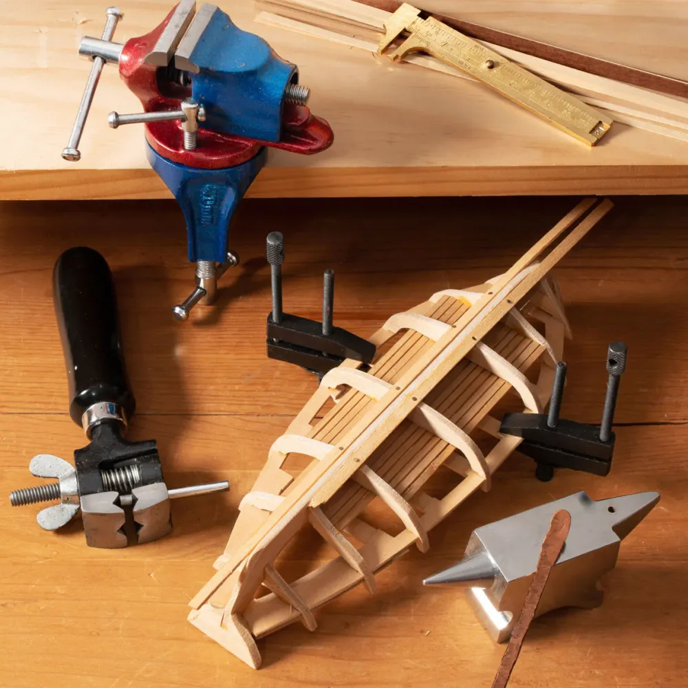 garrett-wade 26-Piece Craft Tools Kit Online
