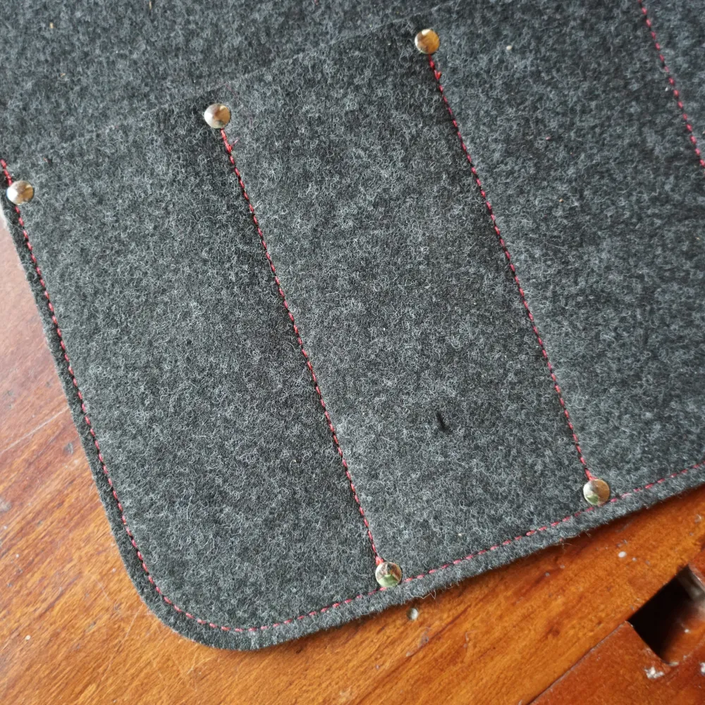 Garrett Wade 6 Pocket Felt Tool Roll Online