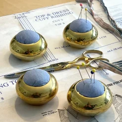 garrett-wade Set of 4 Brass Pincushions & Pattern Weights Clearance