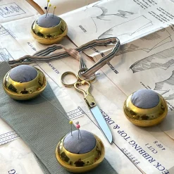 garrett-wade Set of 4 Brass Pincushions & Pattern Weights Clearance