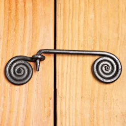 Garrett Wade Spiral Hook and Eye Latch Outlet